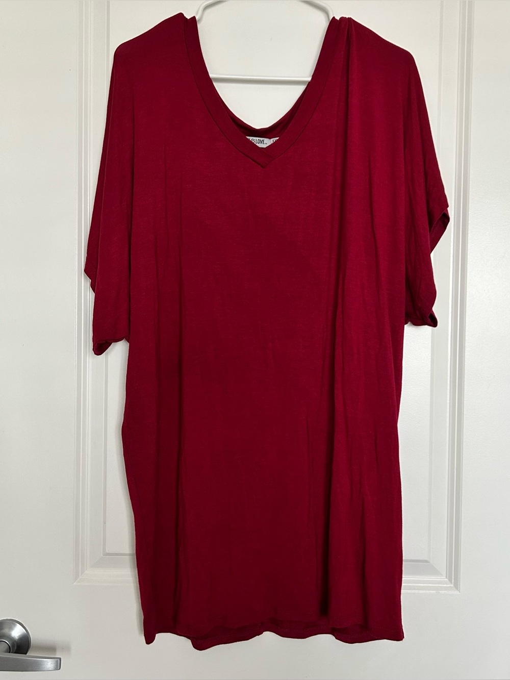 NWOT (2XL) Lock & Love Red V-neck Top